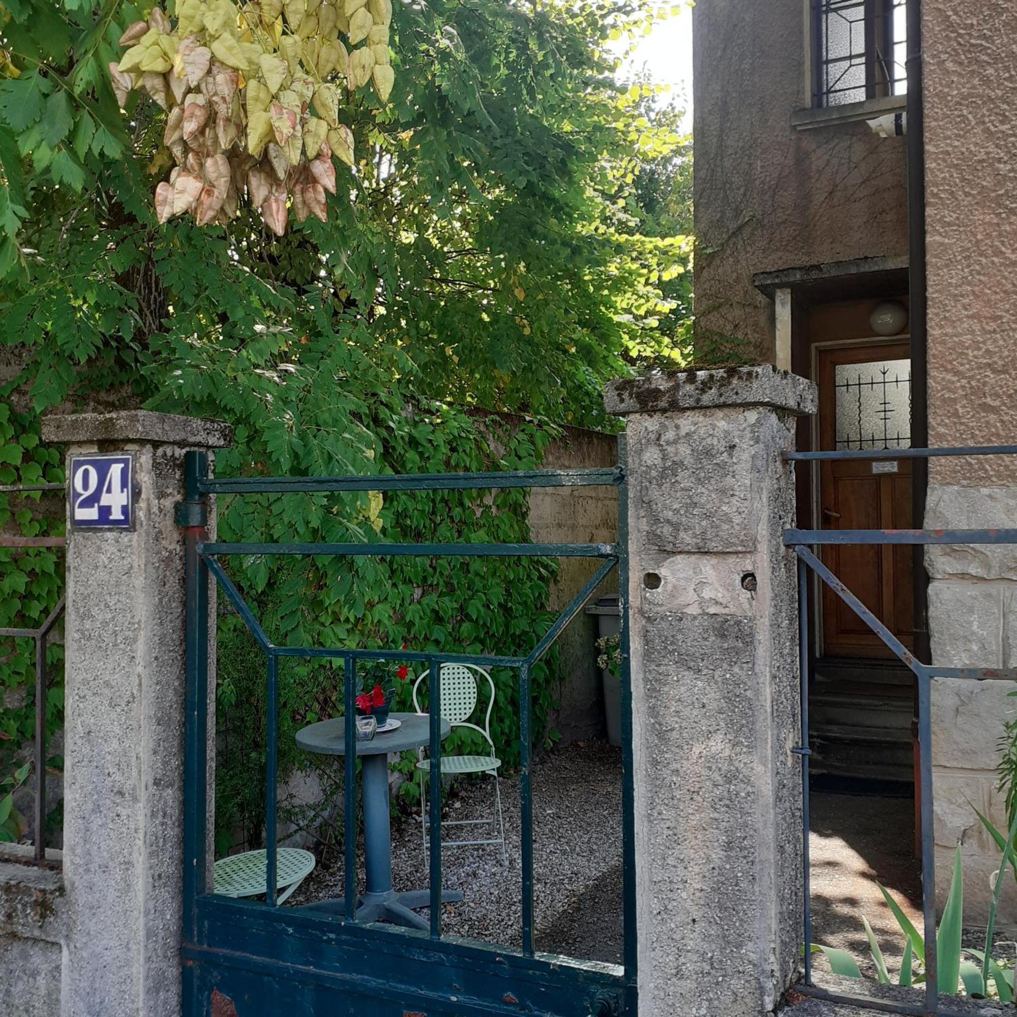 Charmant Appartement A 150 M Des Thermes Et Du Centre Ville Thonon-les-Bains Eksteriør bilde